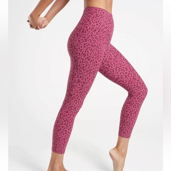 Athleta Salutation Stash Pocket II 7/8 Tight Dot Leopard Vintage leggings - Picture 3 of 7
